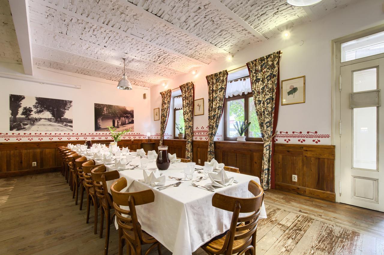 Hotel Sitarska Bilgoraj Bagian luar foto