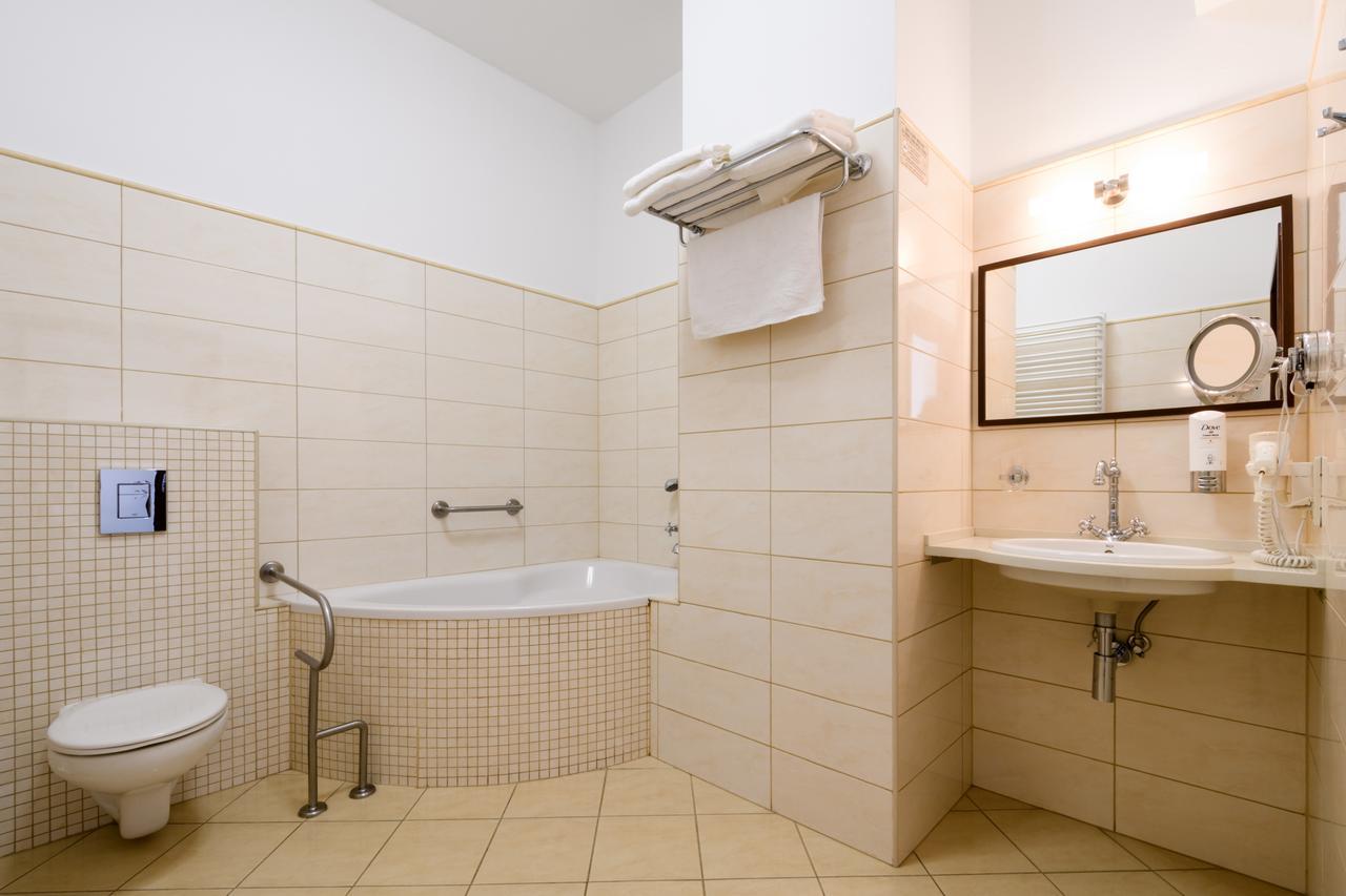 Hotel Sitarska Bilgoraj Bagian luar foto
